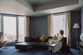 The Gate Hotel Kaminarimon by Hulic