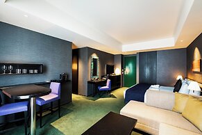 The Gate Hotel Kaminarimon by Hulic