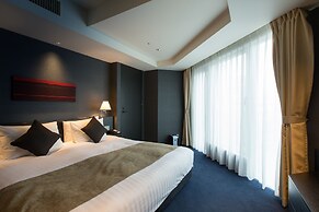 The Gate Hotel Kaminarimon by Hulic