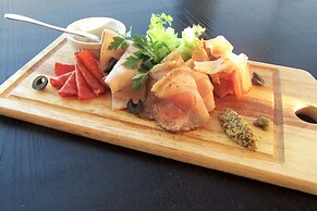 The Gate Hotel Kaminarimon by Hulic