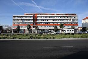 Adonis Paris Sud