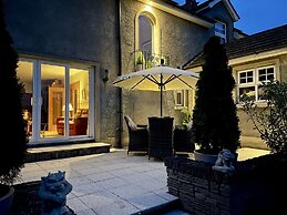 Crowfield House