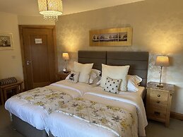 Crowfield House