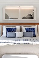 Grace Hotel, Auberge Collection