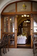 Hotel La Fresca