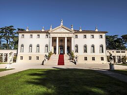 Hotel Villa Cornér della Regina