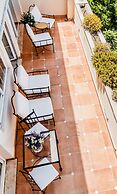 Guadalpin Suites