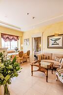 Guadalpin Suites