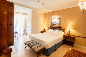 Guadalpin Suites