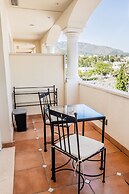Guadalpin Suites