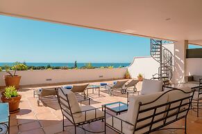 Guadalpin Suites