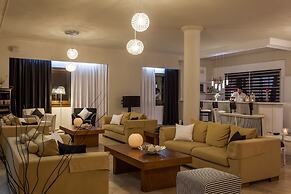 Skopelos Holidays Hotel