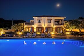 Skopelos Holidays Hotel