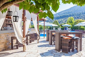 Skopelos Holidays Hotel