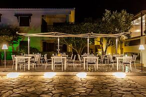 Skopelos Holidays Hotel