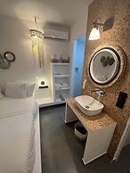 Skopelos Holidays Hotel