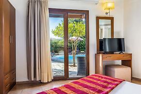 Skopelos Holidays Hotel