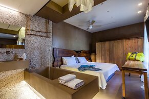 Skopelos Holidays Hotel