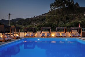 Skopelos Holidays Hotel