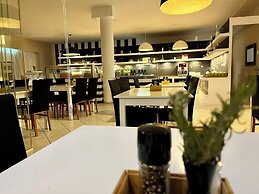 Skopelos Holidays Hotel