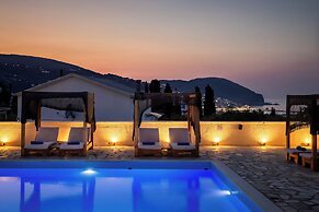 Skopelos Holidays Hotel
