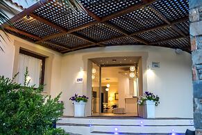 Skopelos Holidays Hotel