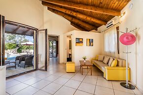 Skopelos Holidays Hotel