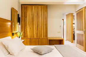 Skopelos Holidays Hotel