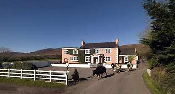 Murphy's Farmhouse