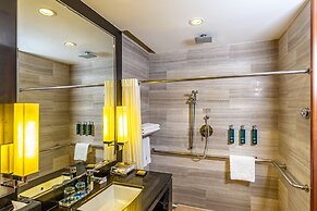DoubleTree by Hilton Hotel Shenyang