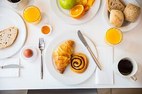 Holiday Inn Express Amsterdam - South by IHG