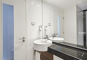 Holiday Inn Express Lisbon - Alfragide by IHG