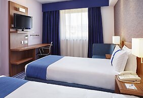 Holiday Inn Express Lisbon - Alfragide by IHG