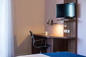 Holiday Inn Express Lisbon - Alfragide by IHG