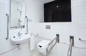 Holiday Inn Express Lisbon - Alfragide by IHG