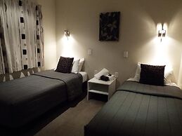 Avenue Motel