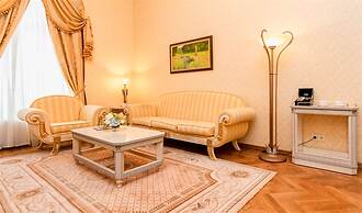 Petroff Palace Boutique Hotel