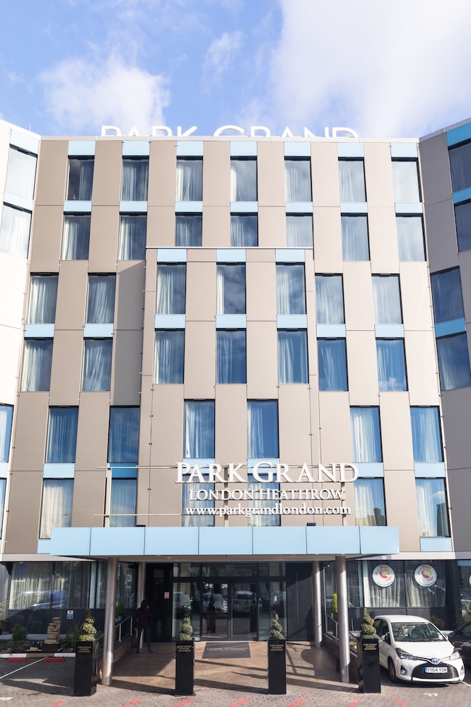 Park Grand Heathrow