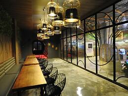 Crown Vista Hotel