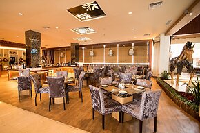Crown Vista Hotel
