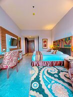 Crown Vista Hotel