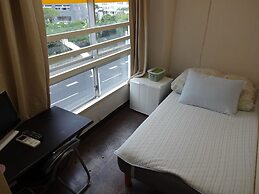 Grace Naha - Hostel