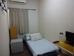 Grace Naha - Hostel