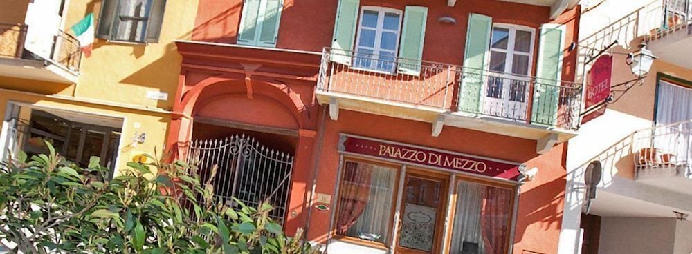 Palazzo di Mezzo