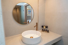 The L Suites & Apartments