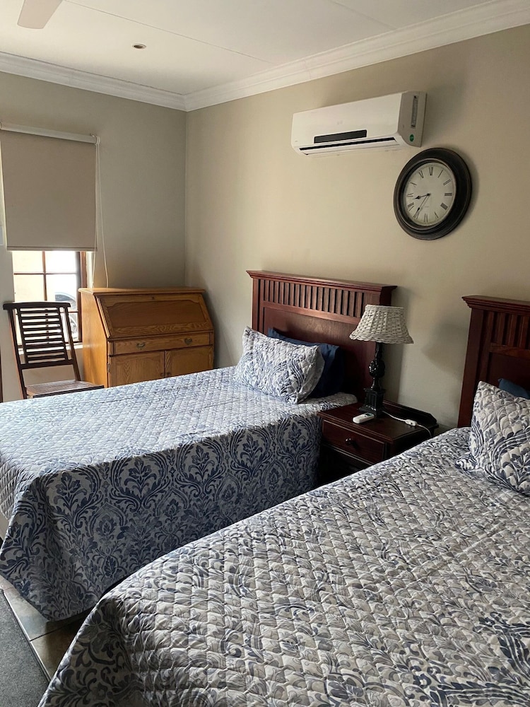 MacGregors Guest House