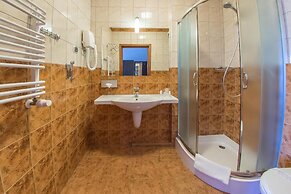 Hotel Karino Spa