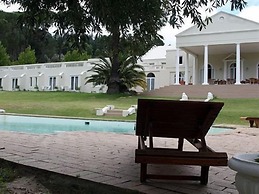 Cascade Country Manor