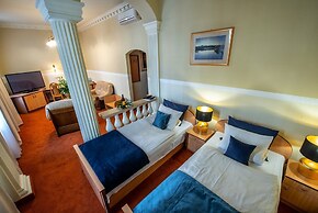 Hotel Royal