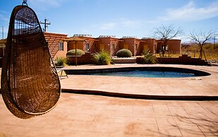 Hotel Iorana Tolache